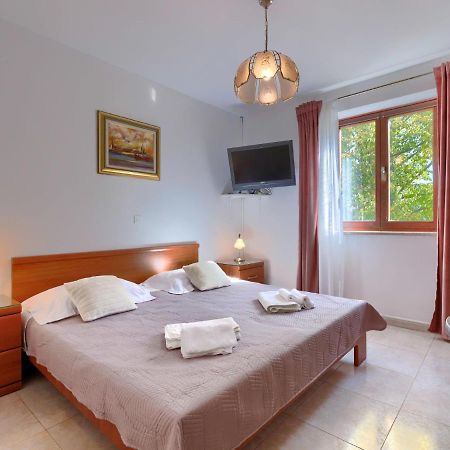 Apartment Alba - Roj159 By Interhome 罗维尼 外观 照片