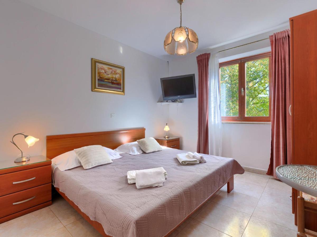 Apartment Alba - Roj159 By Interhome 罗维尼 外观 照片